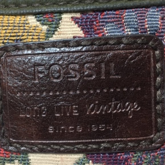FOSSIL Vintage-Styled Embroidered Fabric Saddle Shoulder Bag 14"x11" - Picture 7 of 16